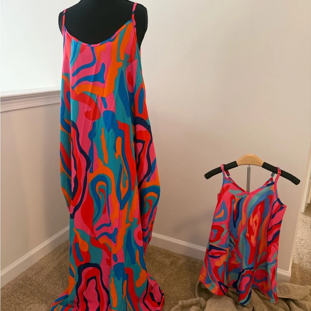 Mommy & Me Matching Summer Dresses | Adult 8/10 + Girls 4Y - Picture 1 of 5